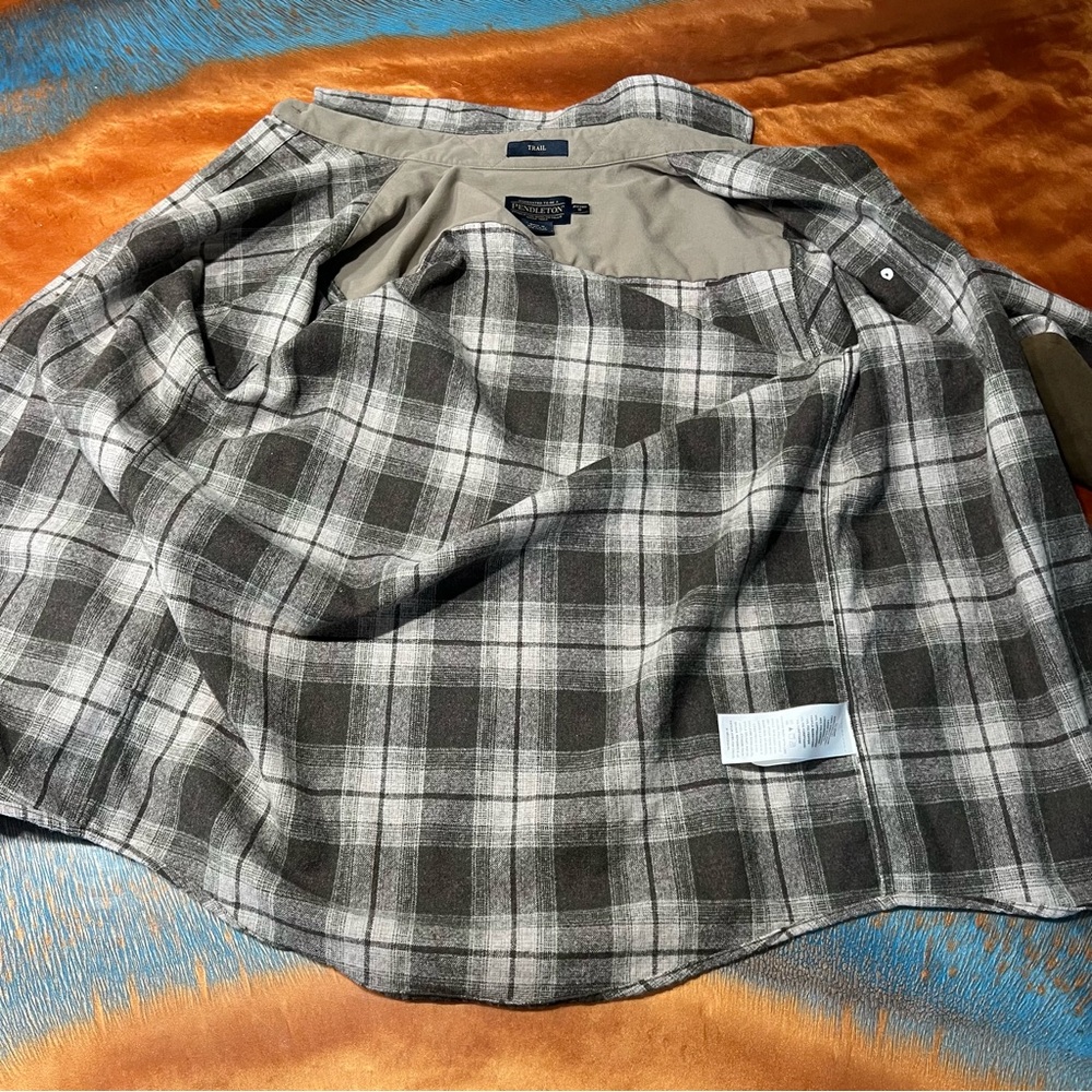 Pendleton Wool Plaid Trail Button Down Shirt Elbo… - image 4